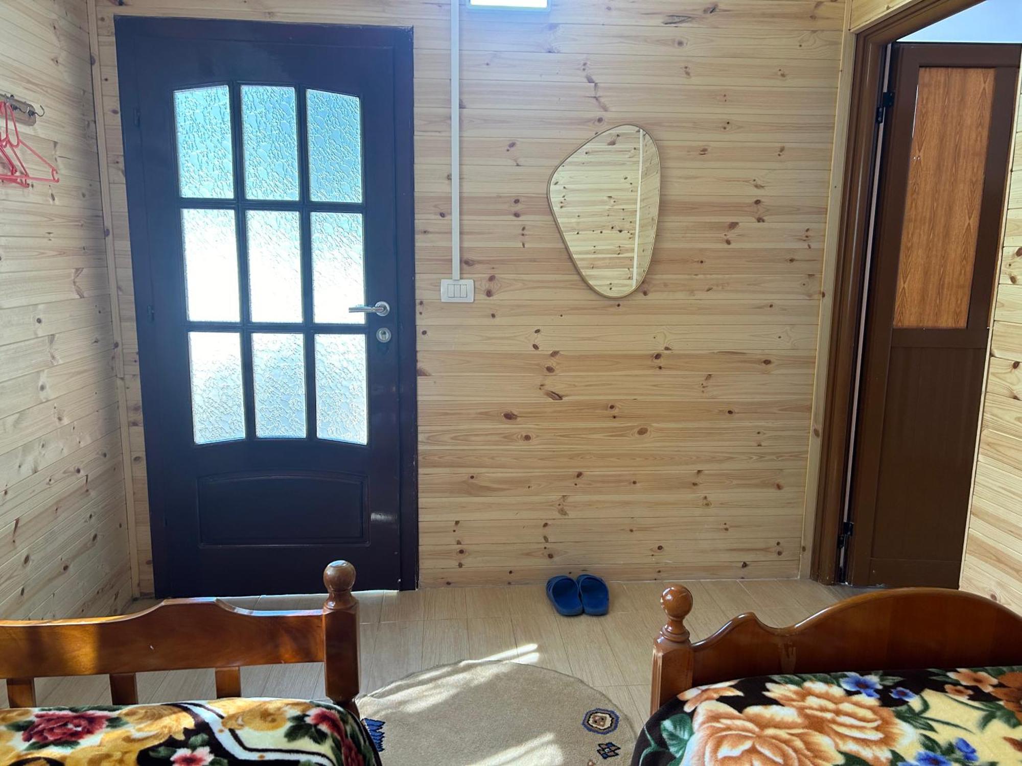 Bujtina Uji I Panjes, Log Cabins Dukat Exteriér fotografie